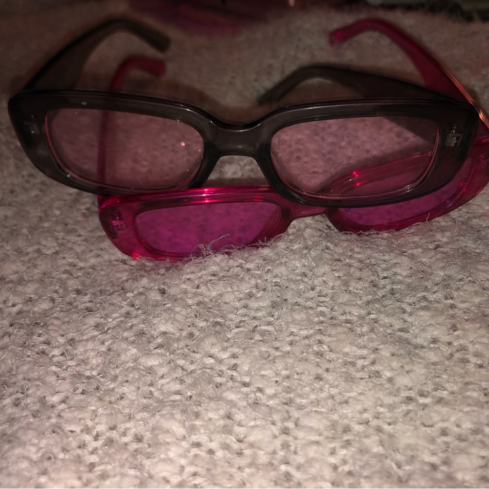 Pack of 2 tinted pink sunglasses